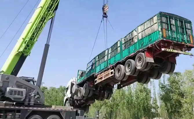 茶陵道路脱困救援案例